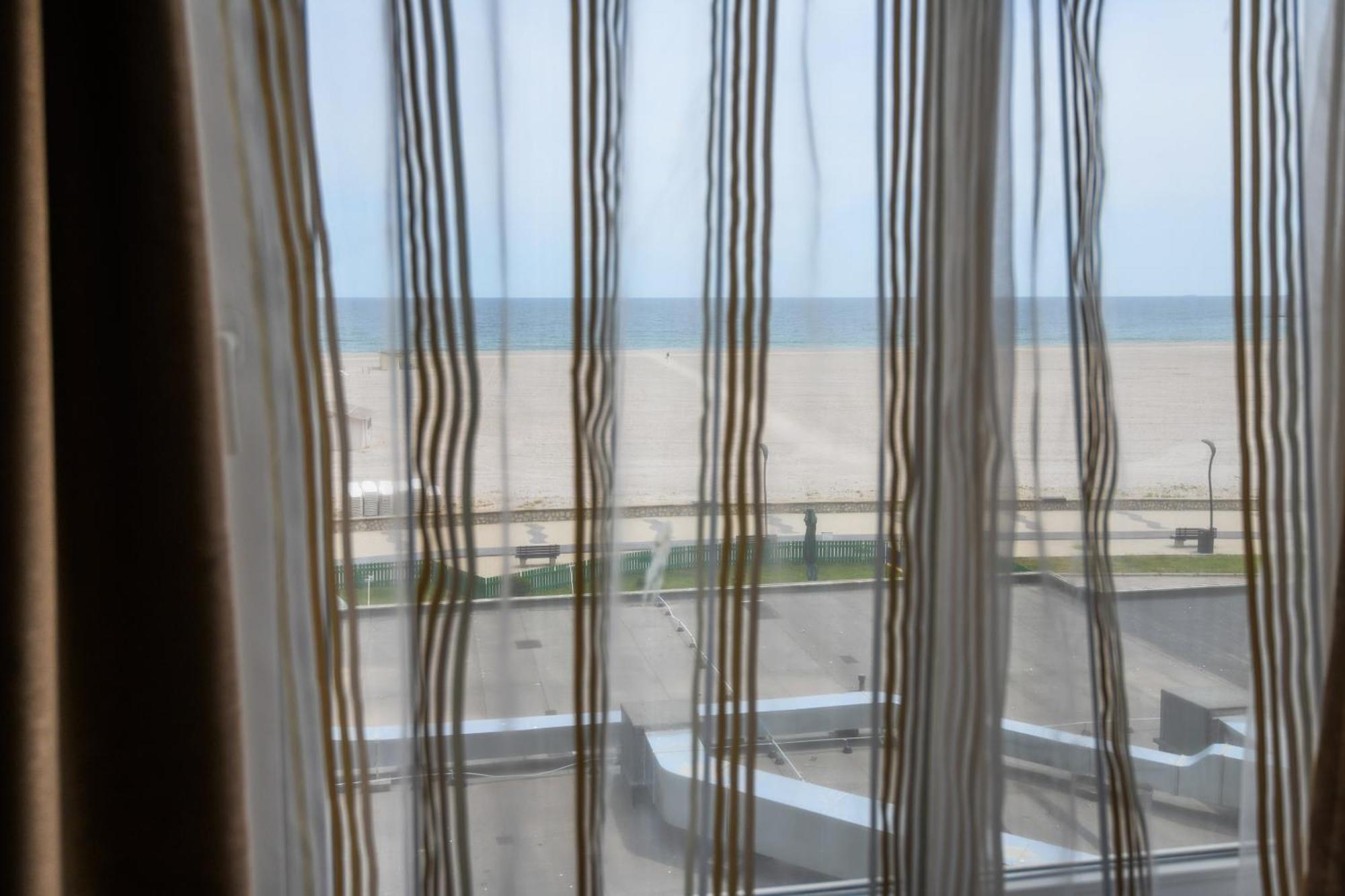 Complex Modern All Inclusive Mamaia Exterior photo