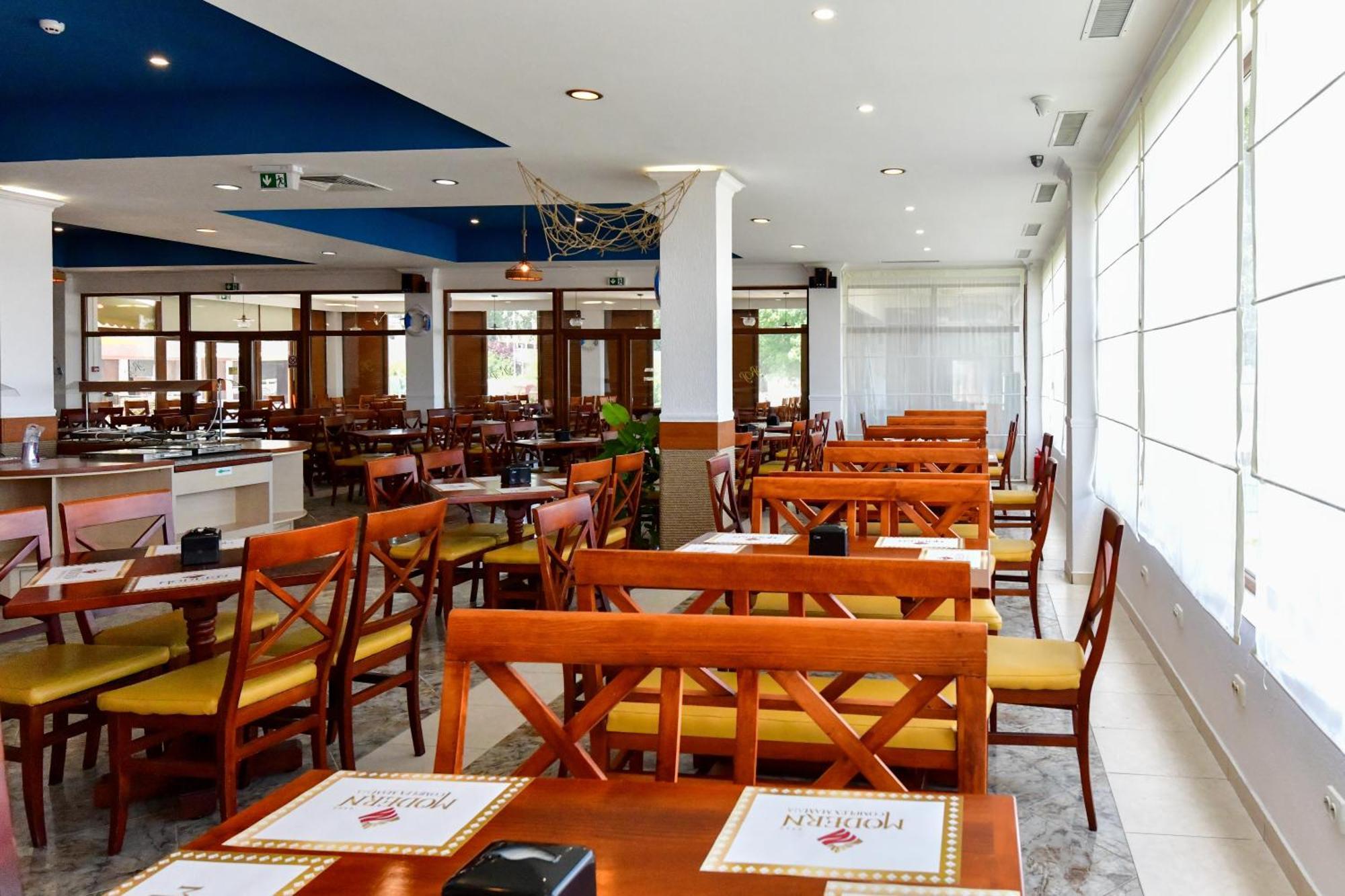 Complex Modern All Inclusive Mamaia Exterior photo